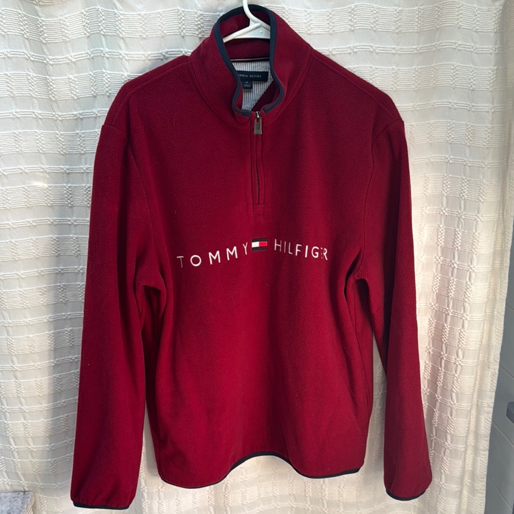 Tommy Hilfiger Men's Red Sweater